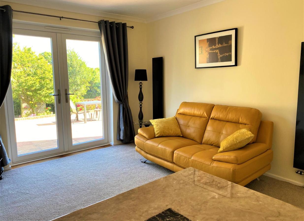 ヘイスティングスLuxury Suntrap In Private Complex St Leonardsアパートメント エクステリア 写真